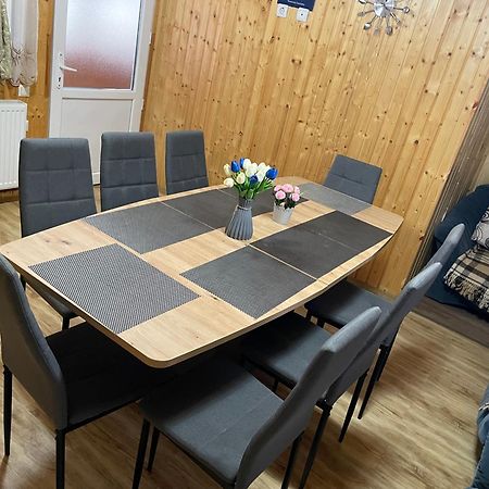 Pensiunea Casa Ioana Sugag Ngoại thất bức ảnh